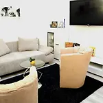 Am Krossinsee Apartment *